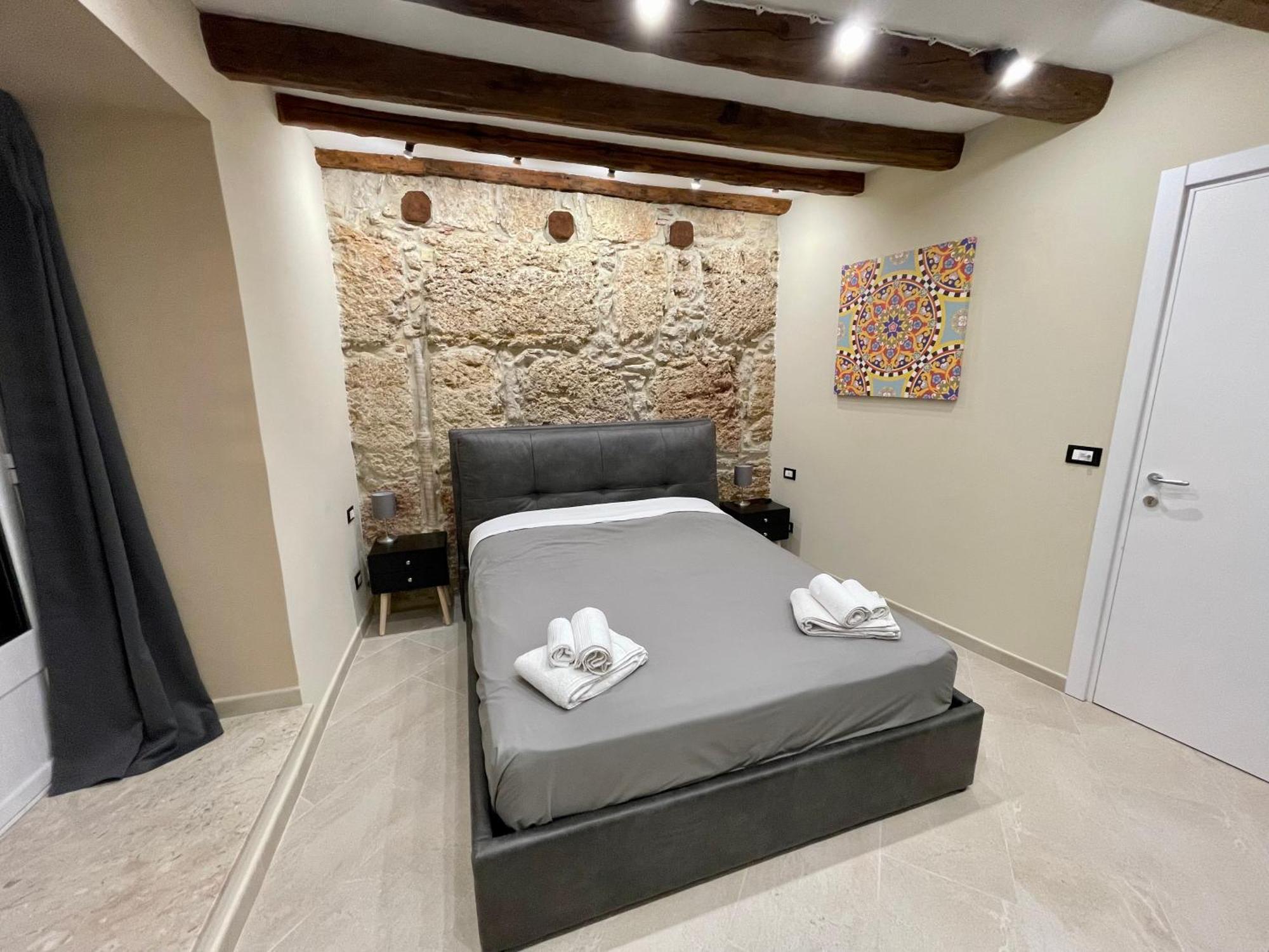 Tommy'S Rooms Palermo Exterior foto